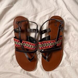 Mossimo patterned Sandals with Black Straps